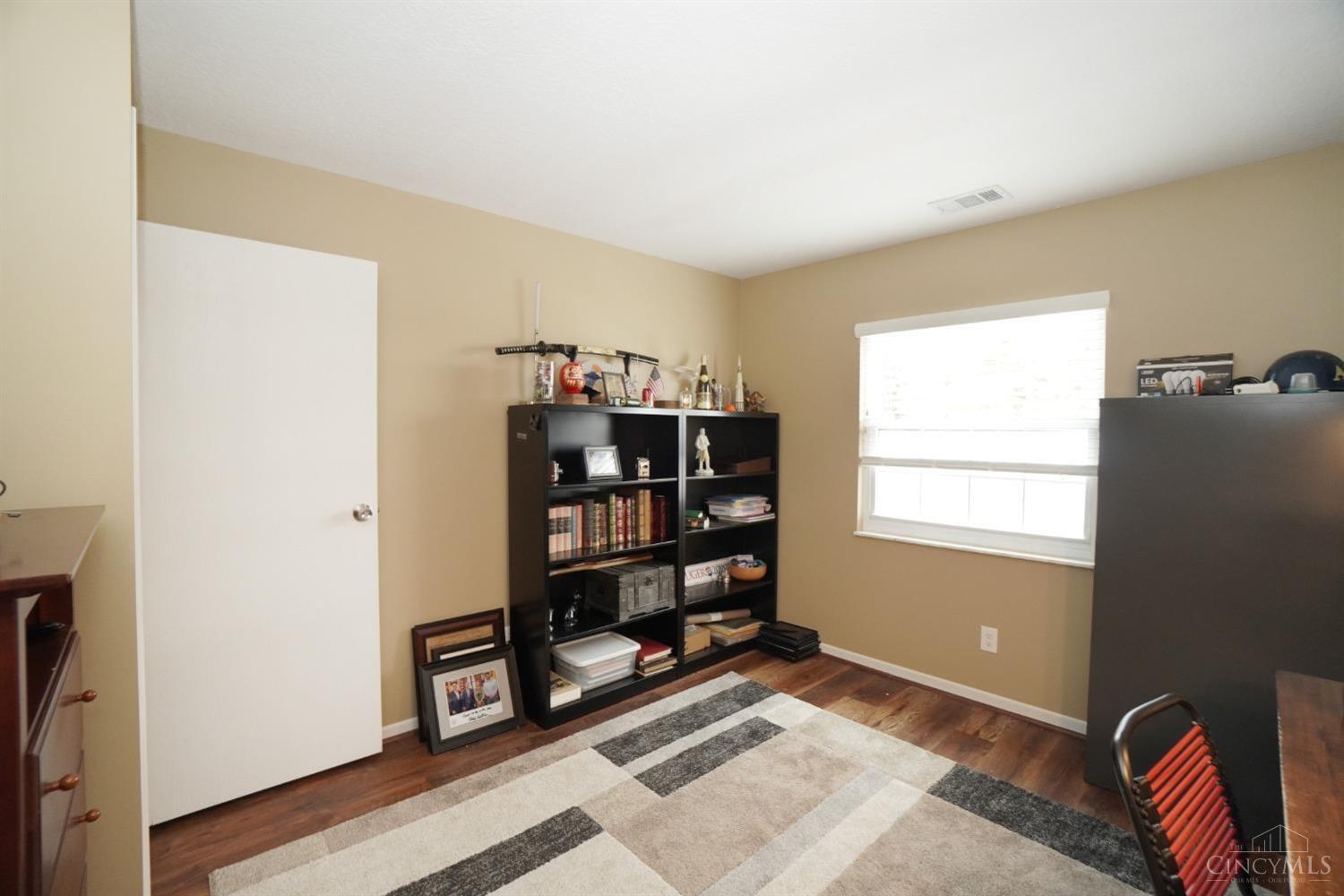 5364 Werk Road, Unit 20 Cincinnati, OH 45248 - Photo 20 of 26 Gallery Image 20