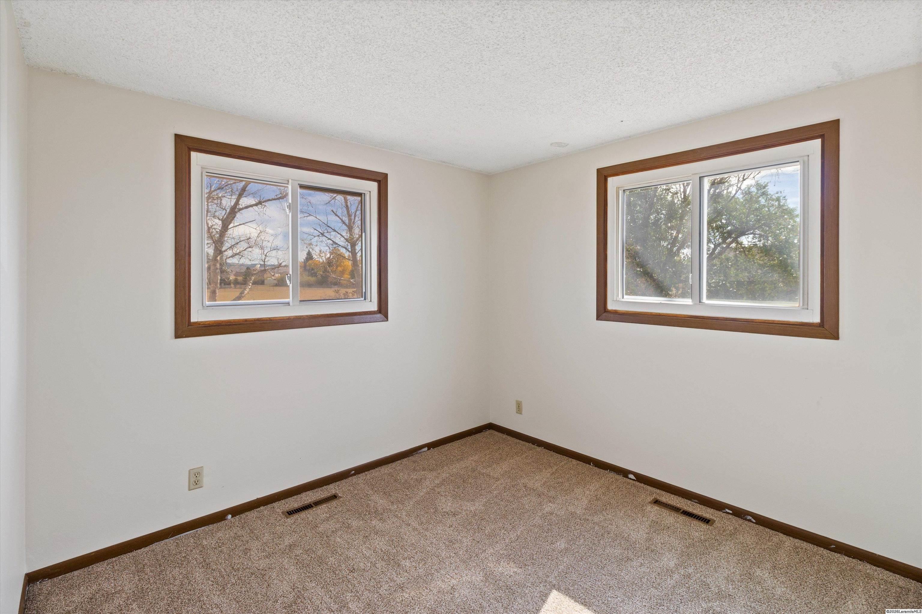 5520 South View Road Laramie, WY 82070 - Photo 13 of 24 Gallery Image 13