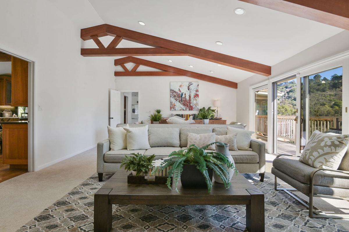 1105 Lakeview Drive Hillsborough, CA 94010 - Photo 21 of 48