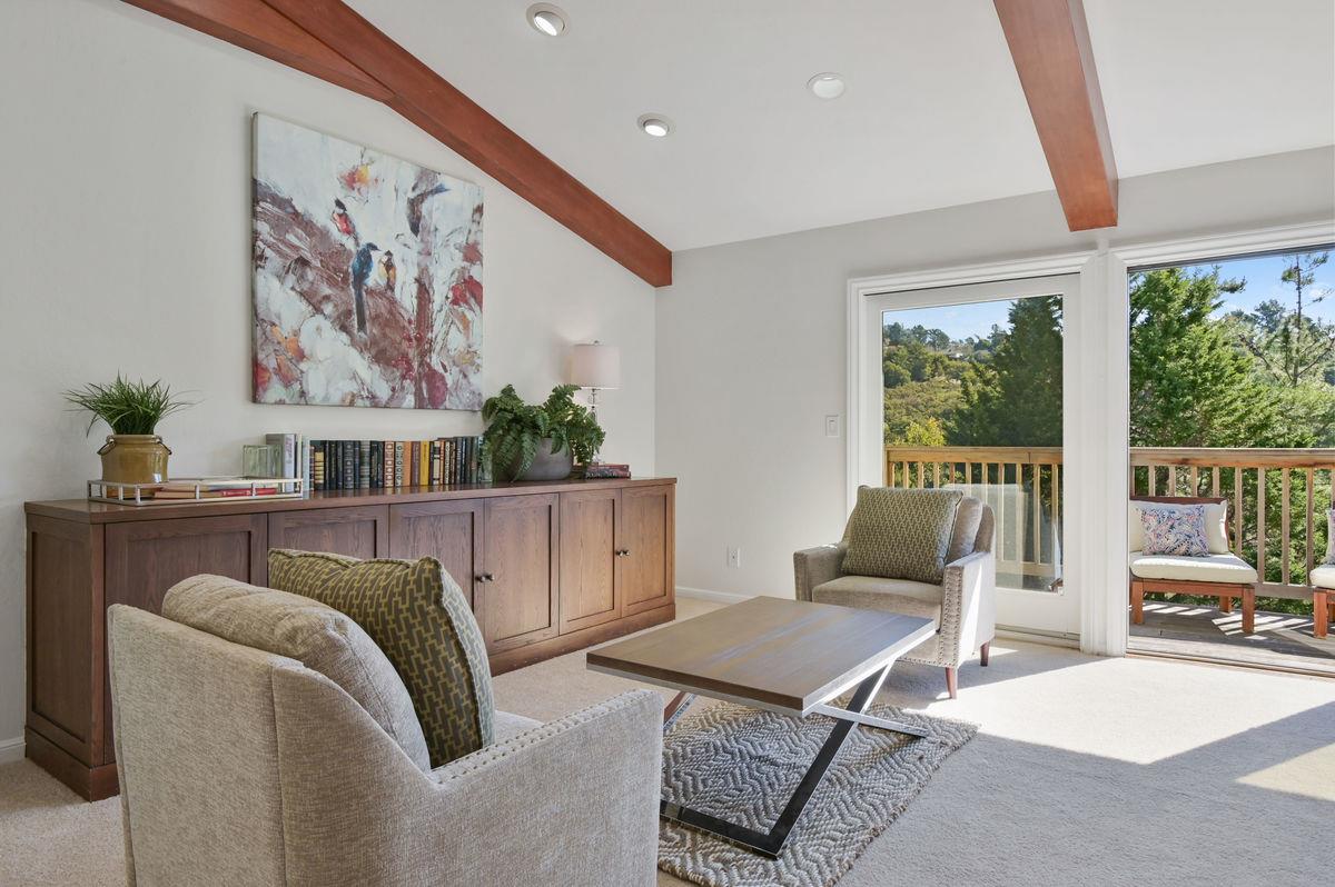 1105 Lakeview Drive Hillsborough, CA 94010 - Photo 22 of 48