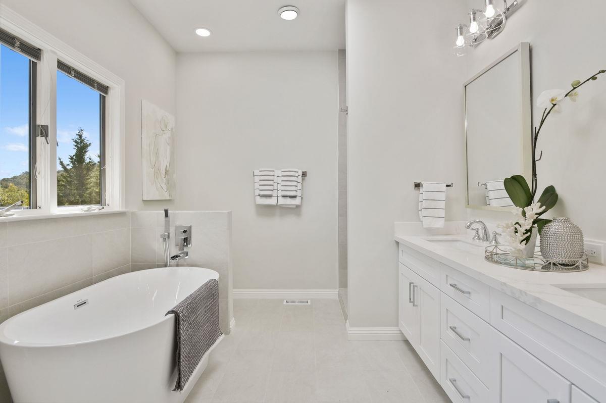 1105 Lakeview Drive Hillsborough, CA 94010 - Photo 26 of 48