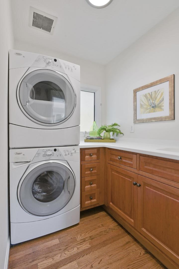 1105 Lakeview Drive Hillsborough, CA 94010 - Photo 38 of 48