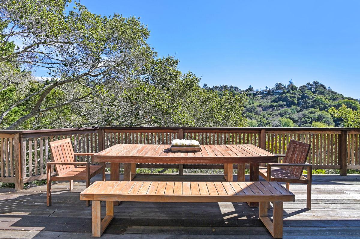 1105 Lakeview Drive Hillsborough, CA 94010 - Photo 40 of 48