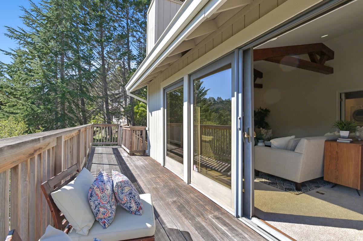 1105 Lakeview Drive Hillsborough, CA 94010 - Photo 41 of 48