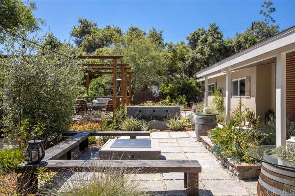 1950 Bluebell Lane Fallbrook, CA 92028 - Photo 1 of 25