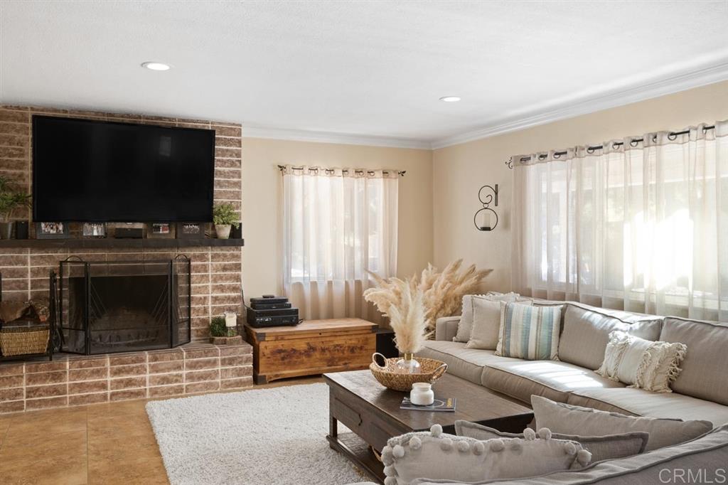 1950 Bluebell Lane Fallbrook, CA 92028 - Photo 7 of 25