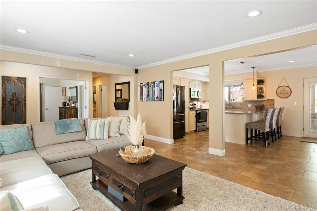 1950 Bluebell Lane Fallbrook, CA 92028 - Photo 9 of 25