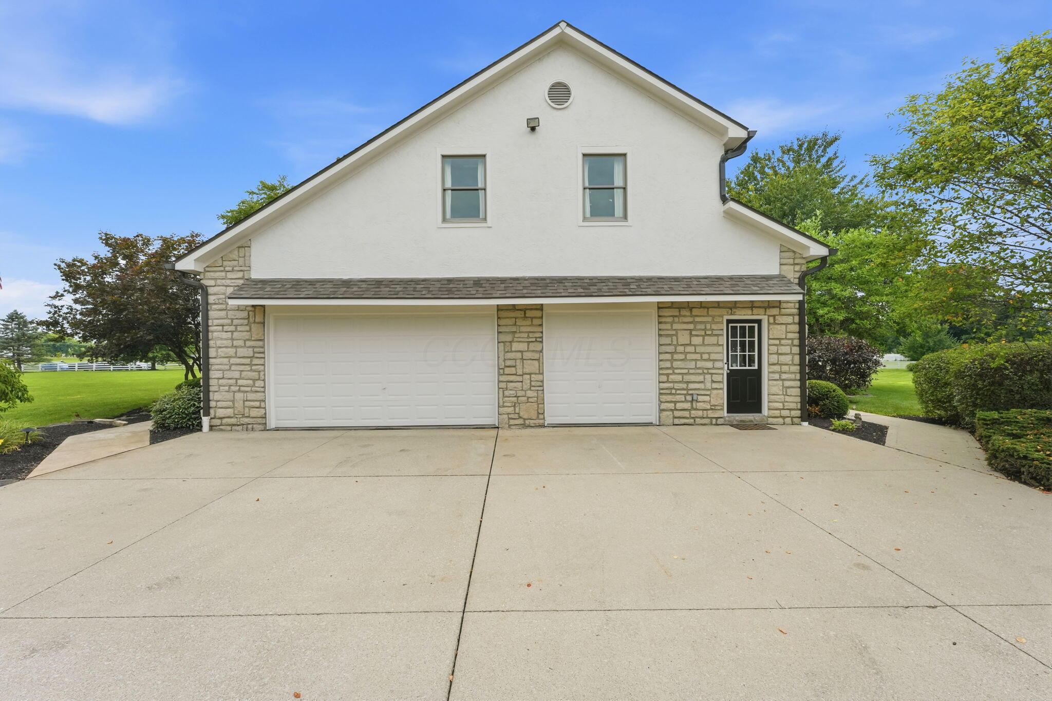 1835 Dixon Road Southwest Blacklick, OH 43004 - Photo 5 of 113 92-web-or-mls-1835-dixon-rd-sw