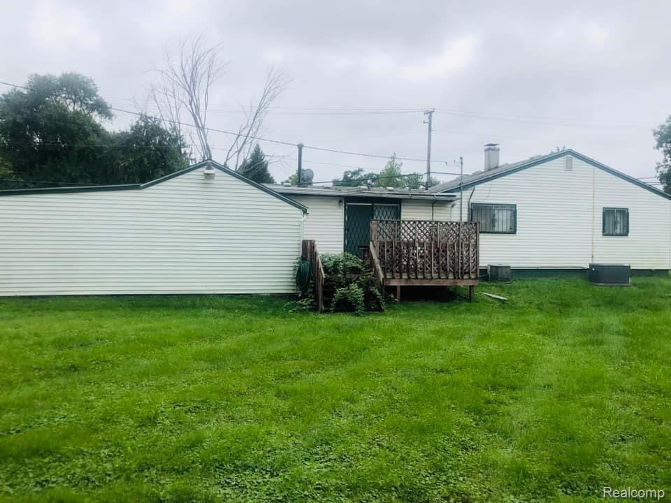 443 Franklin Road Pontiac, MI 48341 - Photo 3 of 18 Photo (2).jpg