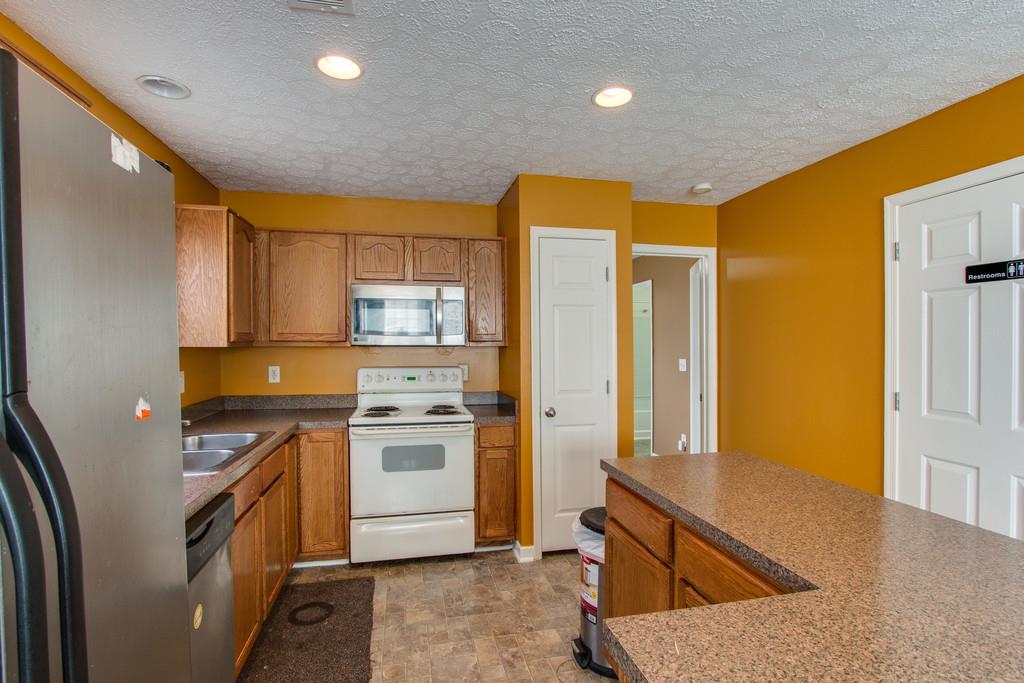 1092 Rambling Brook Road Nashville, TN 37218 - Photo 12 of 30 Gallery Image 12