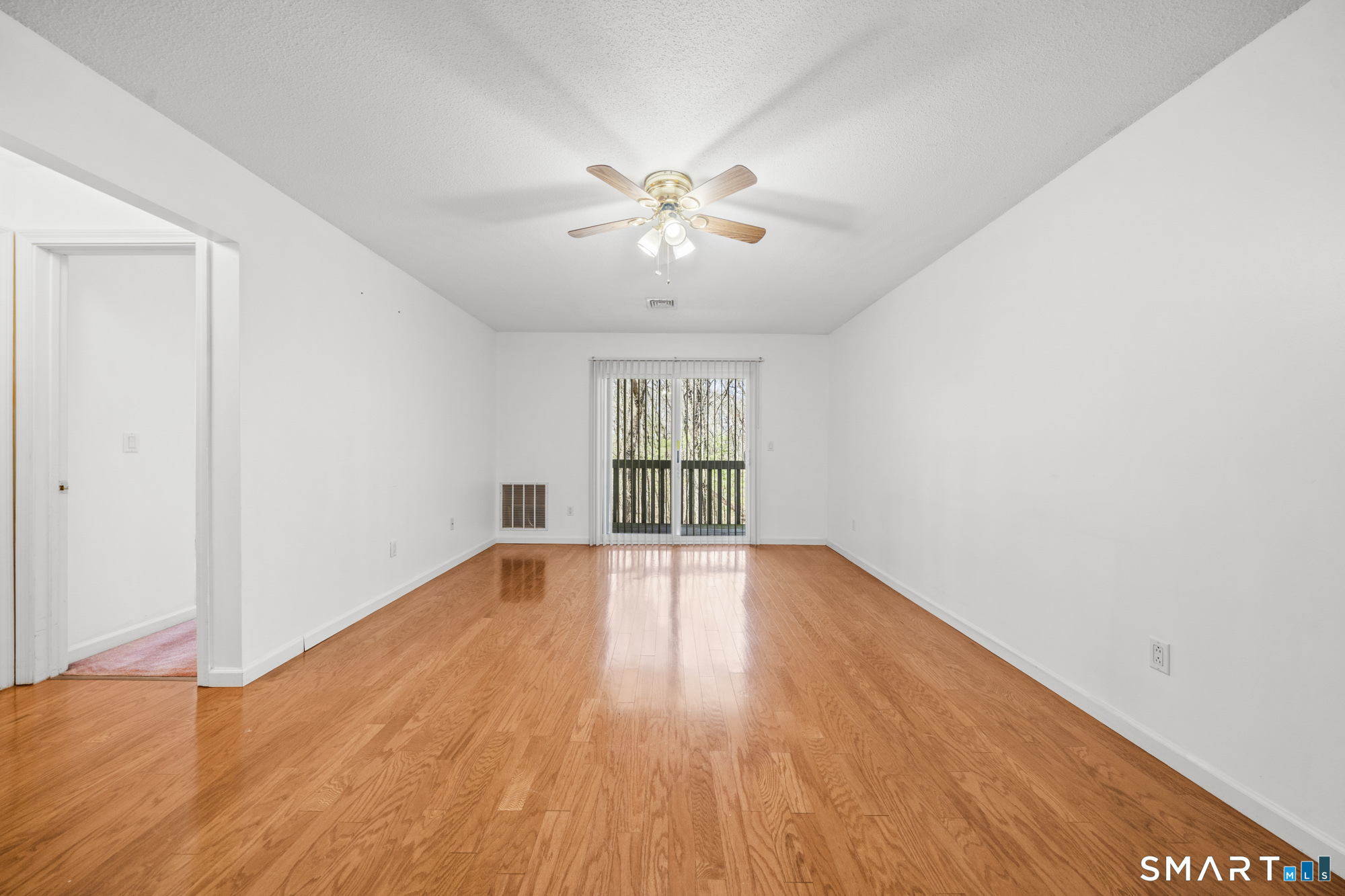 7 Concorde Way, Unit B2 Windsor Locks, CT 06096 - Photo 4 of 28