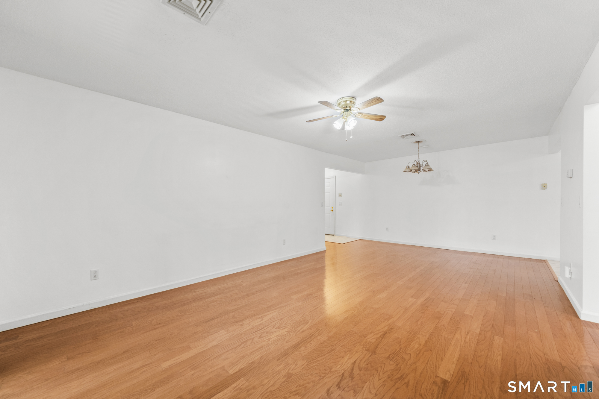 7 Concorde Way, Unit B2 Windsor Locks, CT 06096 - Photo 5 of 28