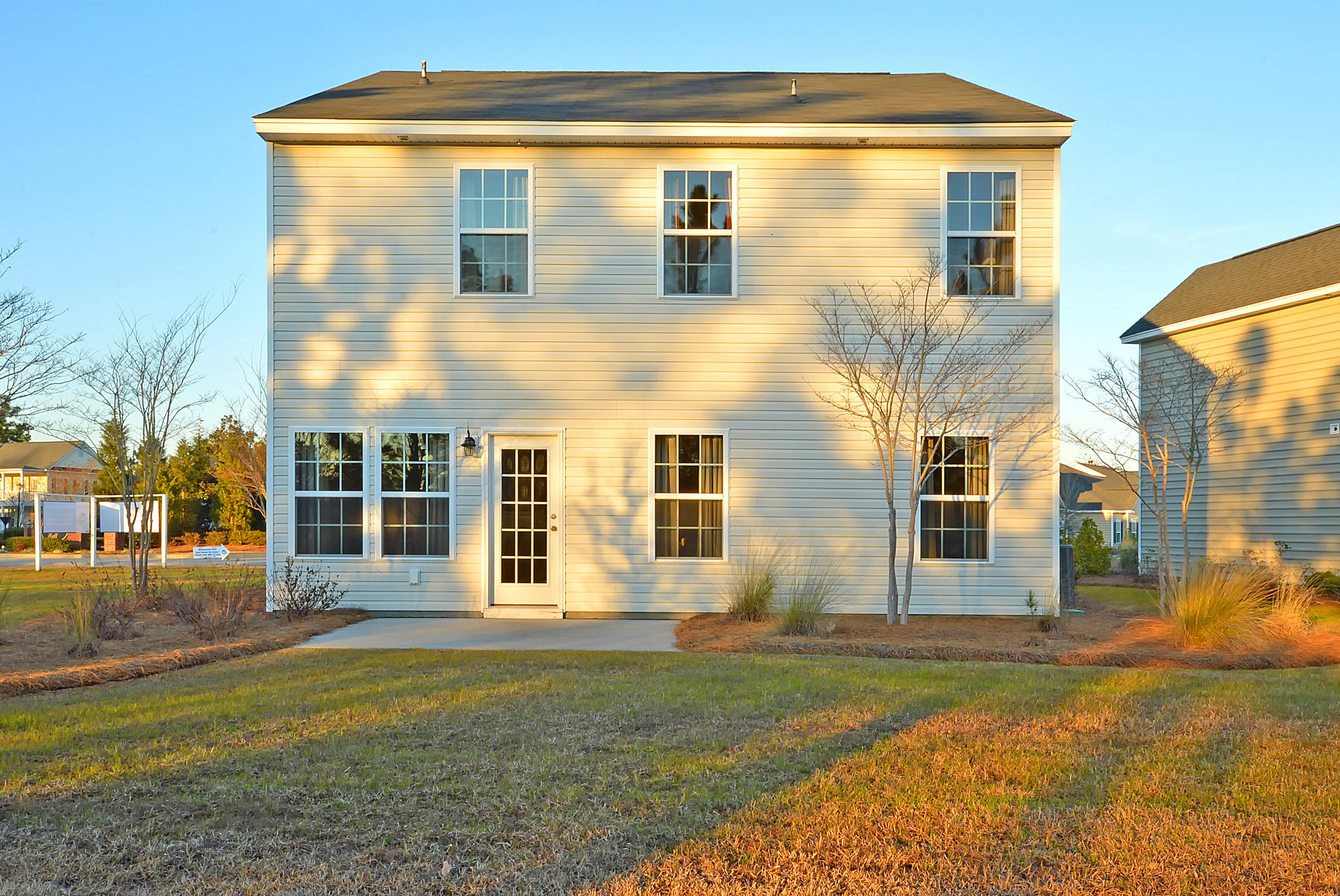 135 Lakestone Road Moncks Corner, SC 29461 - Photo 3 of 36 Linden