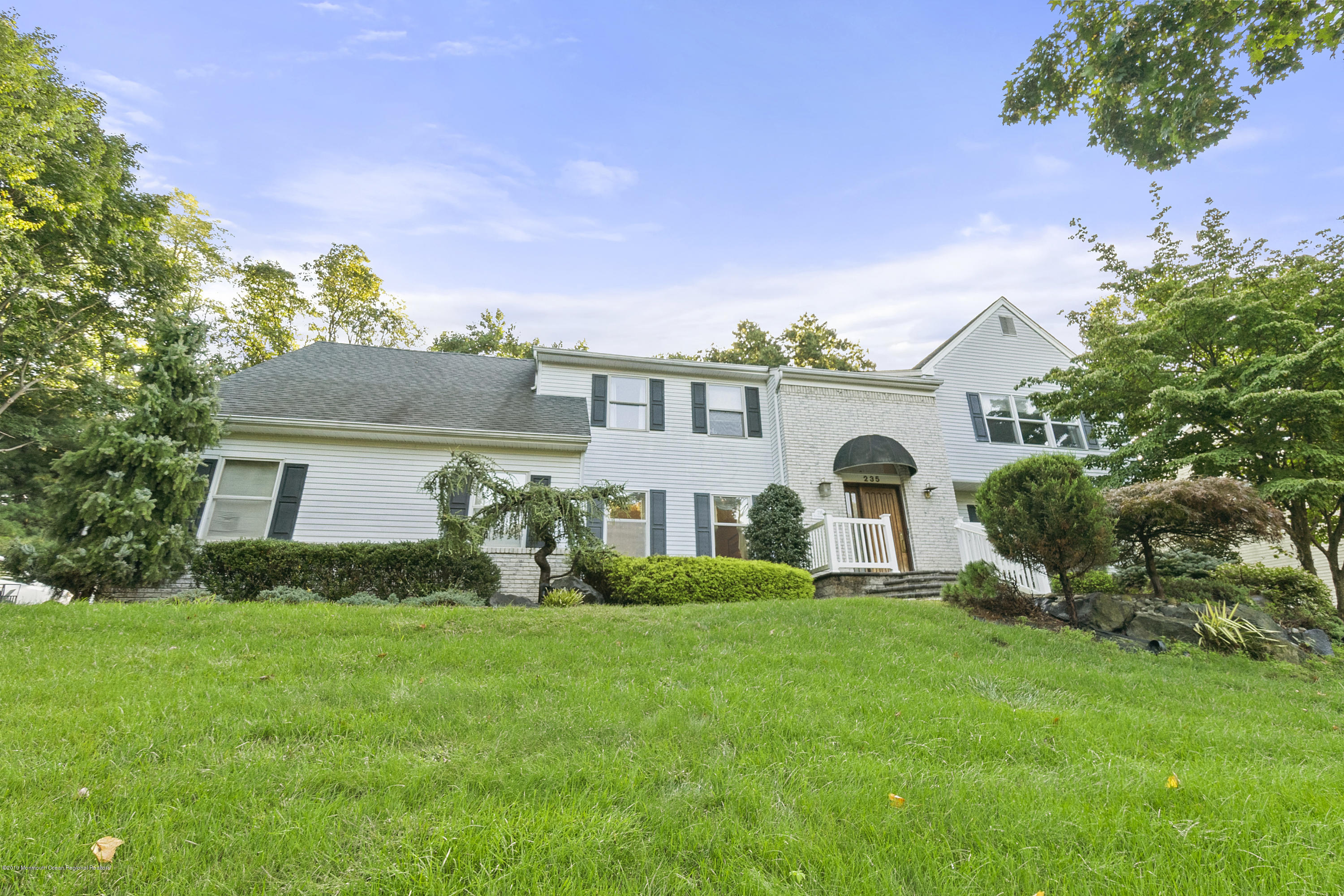 235 Nottingham Road Morganville, NJ 07751 - Photo 3 of 42 Outside - Front 4