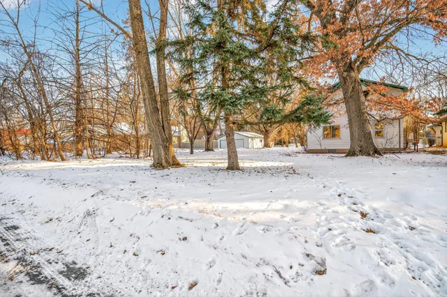 $365,000 | 676 Birch Lane South, Shoreview, MN 55126