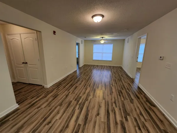 $1,300 | 3000 South Adams Street, Unit 1031, Tallahassee, FL 32301