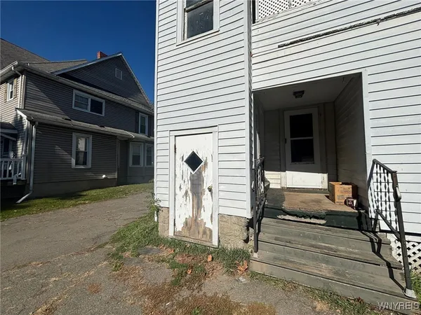 $92,900 | 1005 Pennsylvania Avenue, Southport, NY 14904