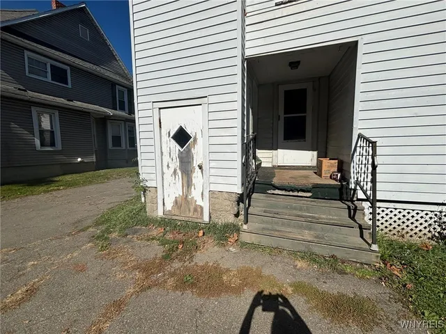 $93,900 | 1005 Pennsylvania Avenue, Southport, NY 14904