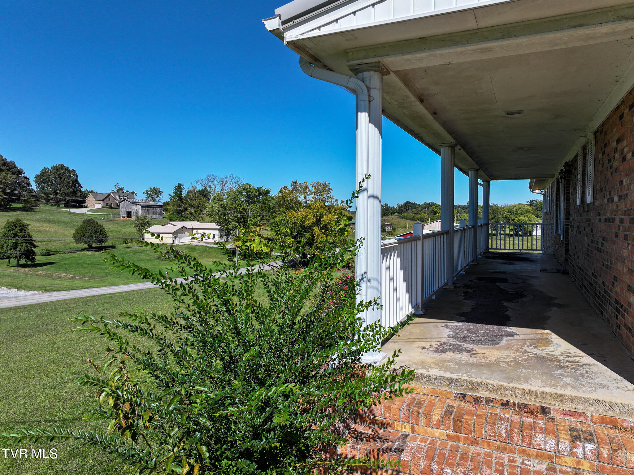 575 West Allens Bridge Road Greeneville, TN 37743 - Photo 40 of 70 DJI_20261005143203_0937_D