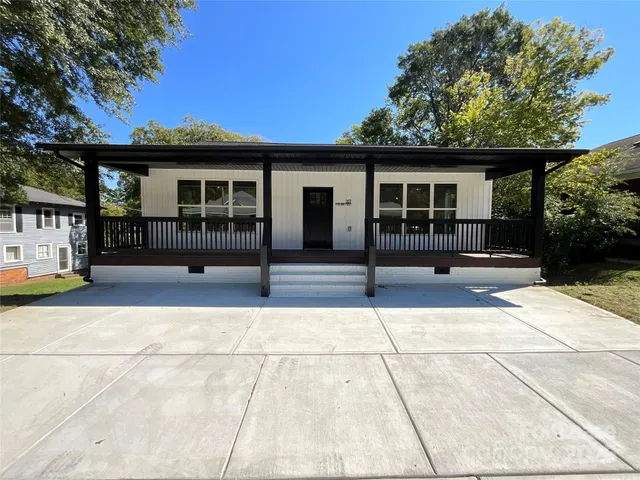 $2,900 | 307 North Catawba Street, Lancaster, SC 29720