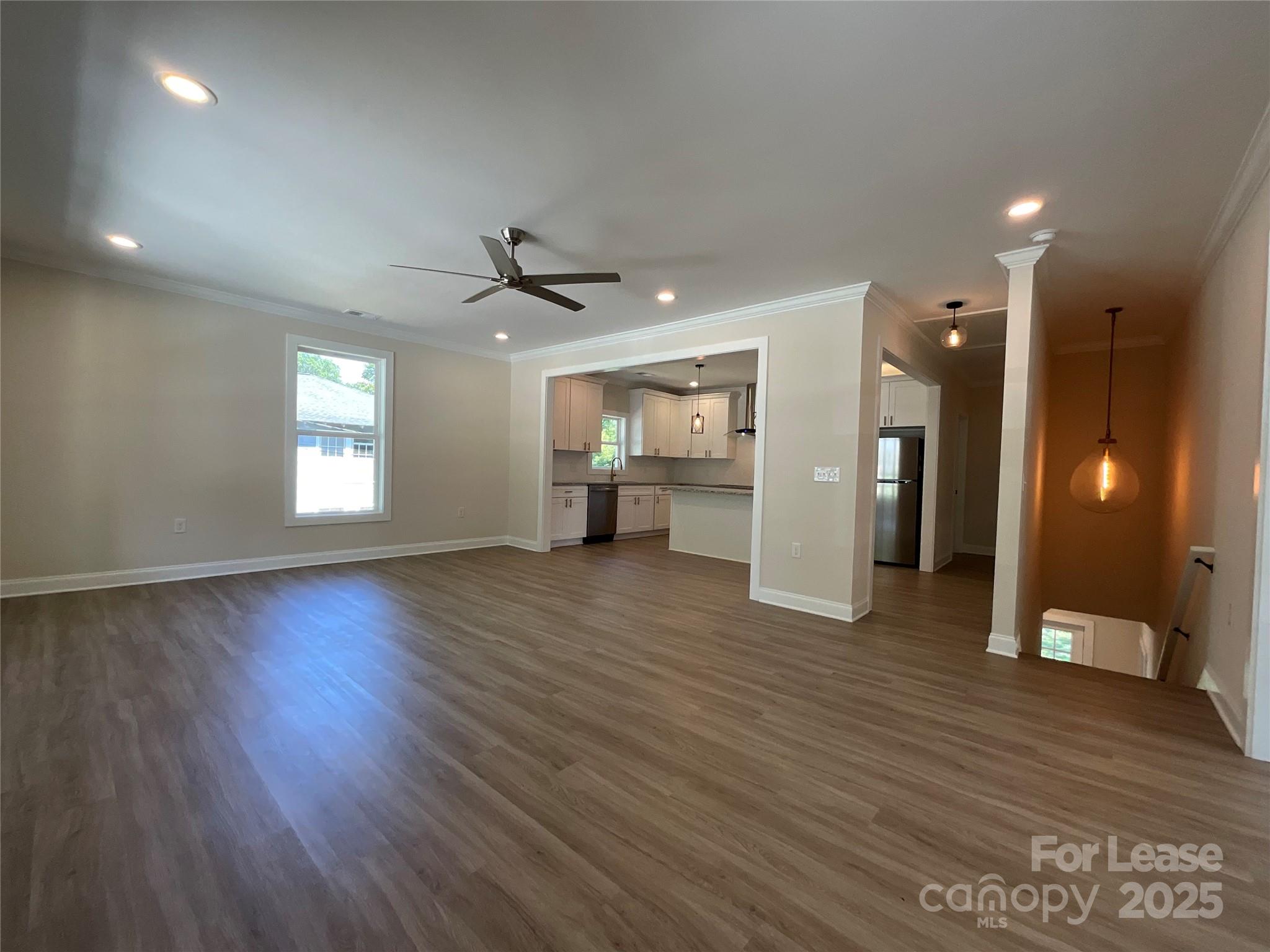 307 North Catawba Street Lancaster, SC 29720 - Photo 2 of 28