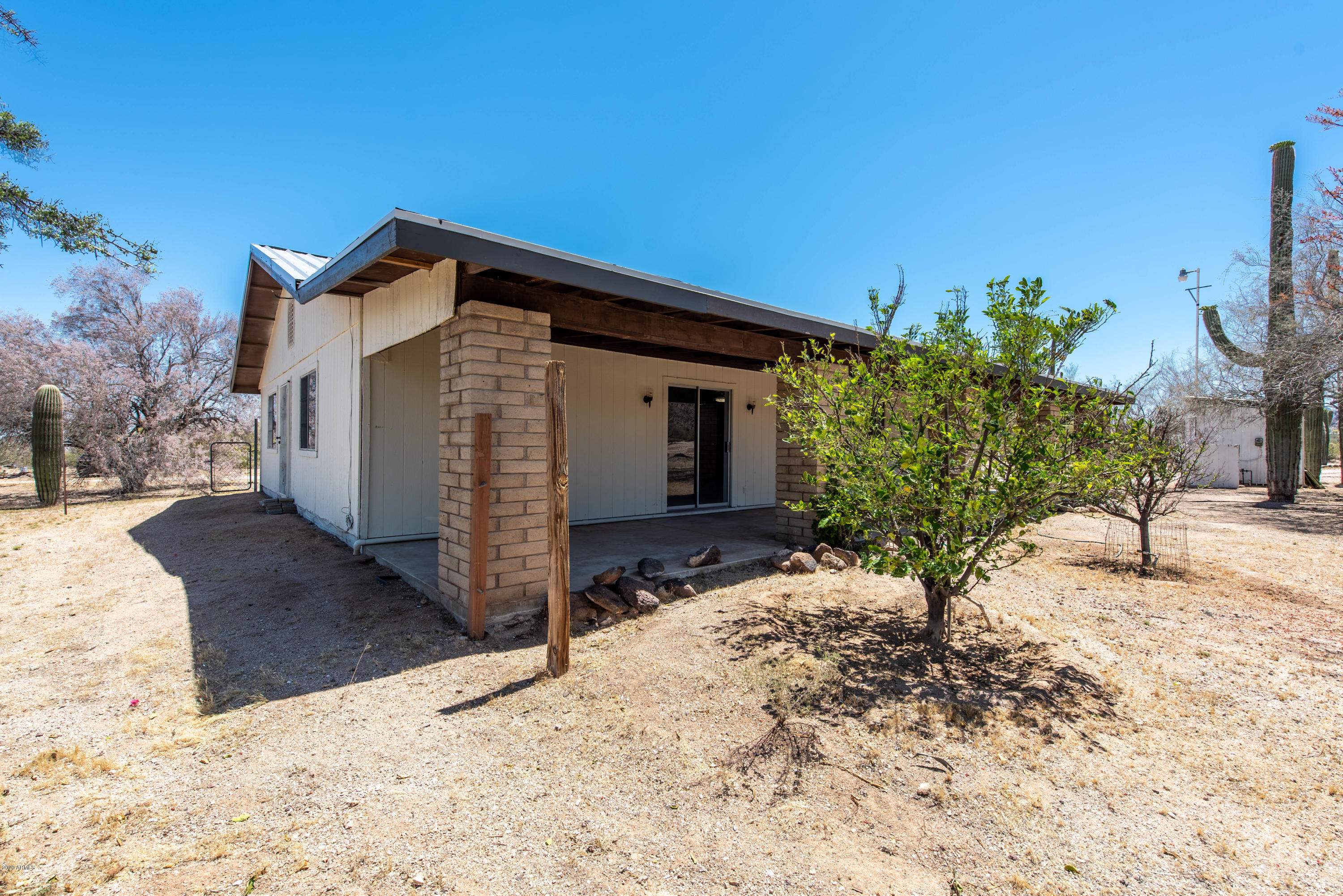 747 South Hidden Valley Road Maricopa, AZ 85139 - Photo 13 of 42 DSC_3987-HDR