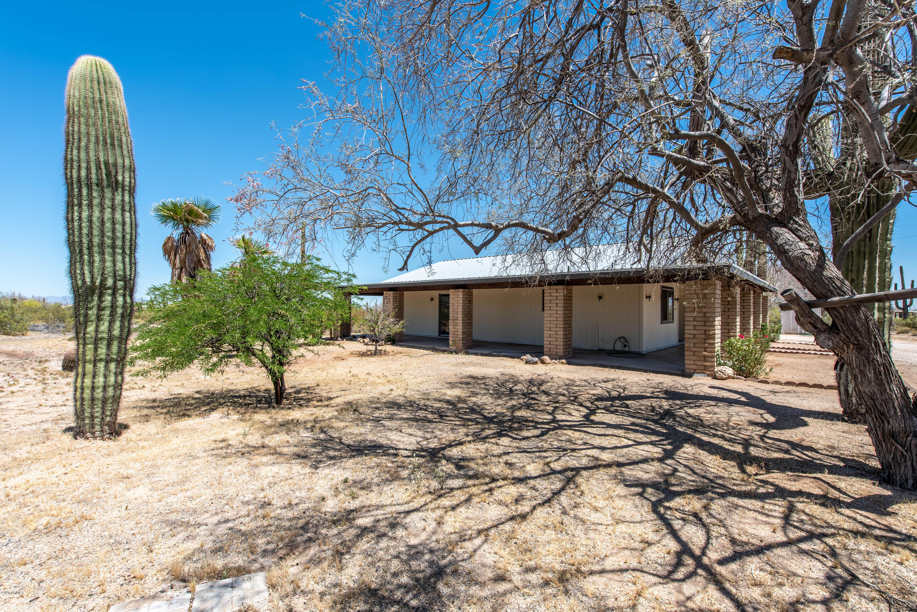 747 South Hidden Valley Road Maricopa, AZ 85139 - Photo 16 of 42 DSC_4002-HDR