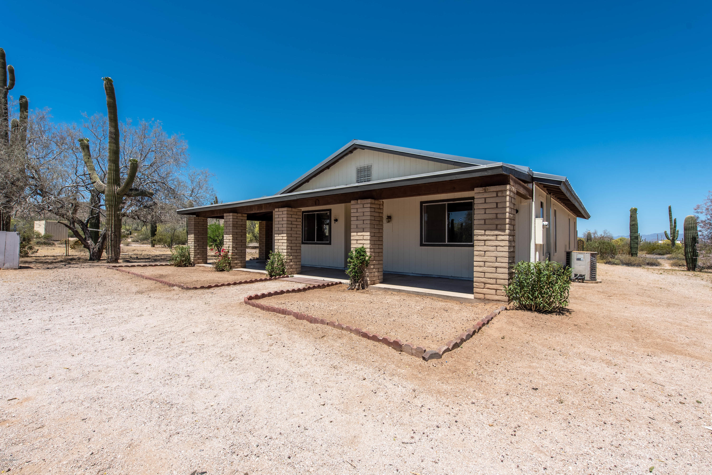 747 South Hidden Valley Road Maricopa, AZ 85139 - Photo 3 of 42 DSC_3927-HDR