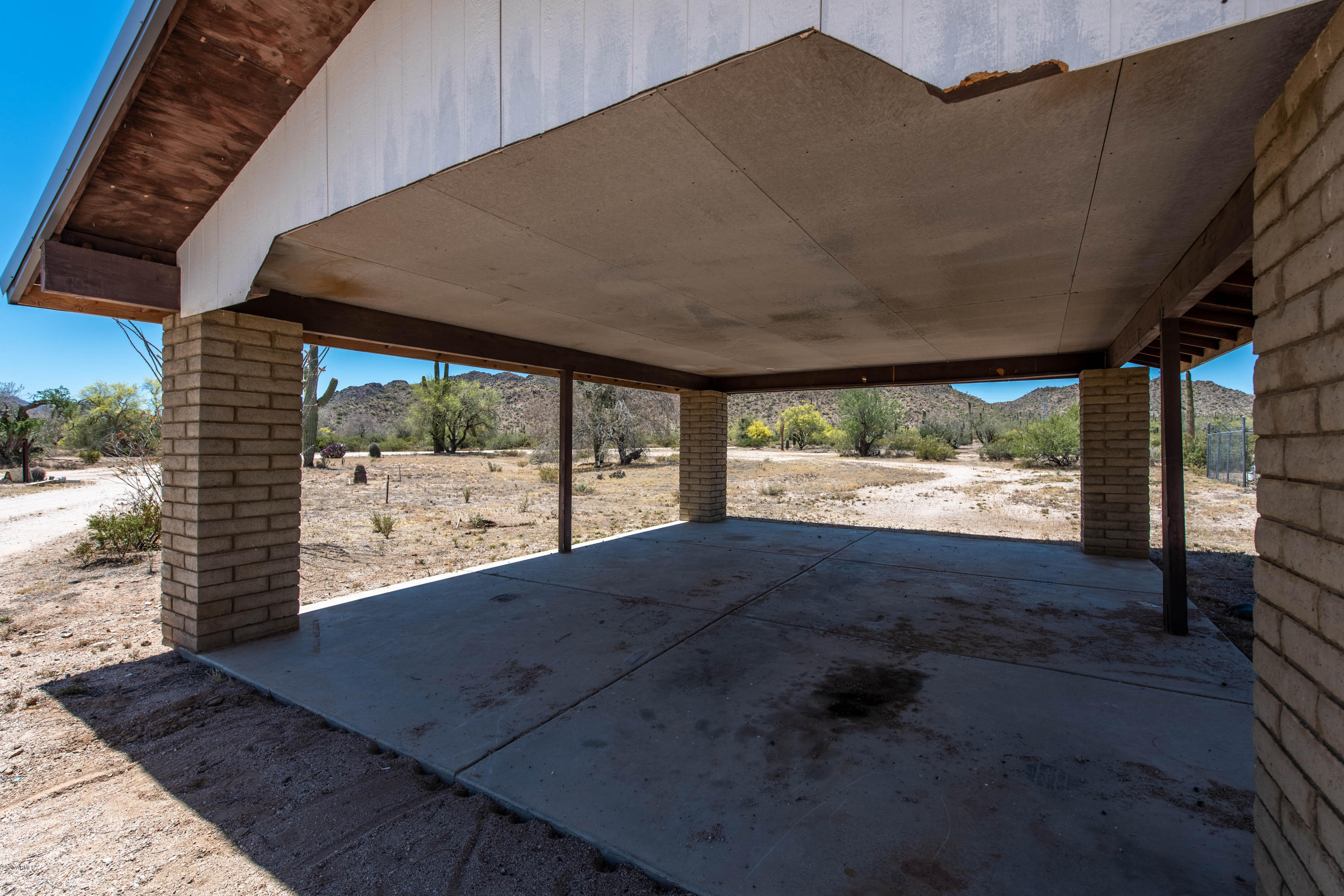 747 South Hidden Valley Road Maricopa, AZ 85139 - Photo 6 of 42 DSC_3947-HDR