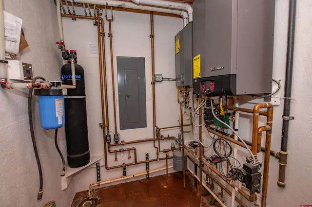 $968,500 | 521 Spring Creek Circle, Chromo, CO 81128