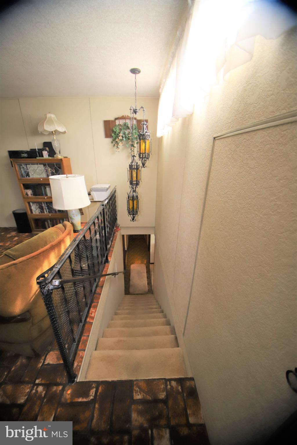 1904 Robinwood Road Baltimore, MD 21222 - Photo 22 of 29 Interior (General)