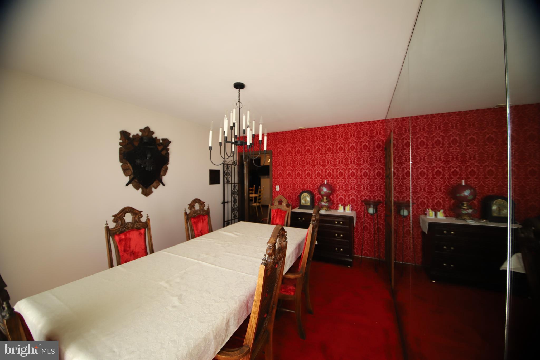 1904 Robinwood Road Baltimore, MD 21222 - Photo 7 of 29 Dining Room