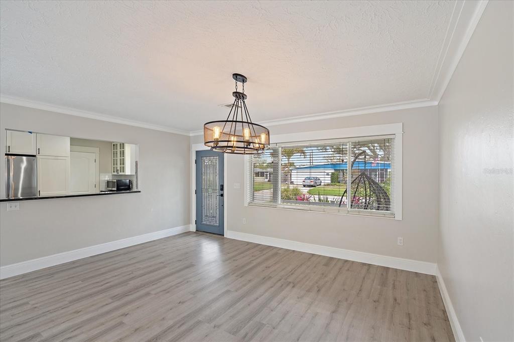 3118 Key Way Sarasota, FL 34239 - Photo 6 of 43