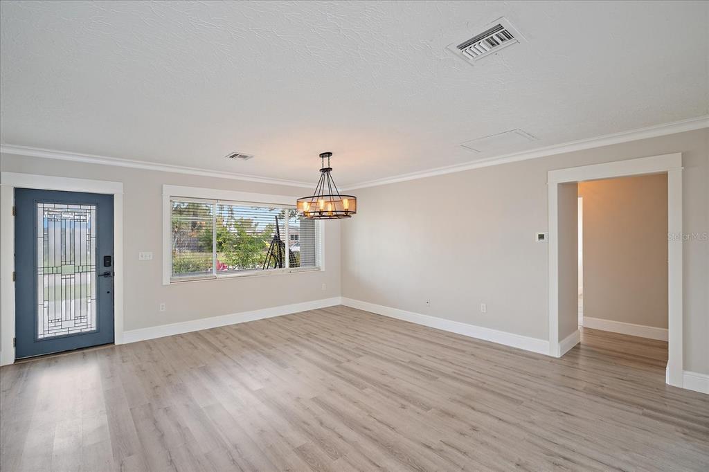 3118 Key Way Sarasota, FL 34239 - Photo 7 of 43