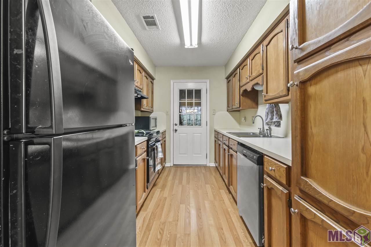 16147 Crepemyrtle Drive Baton Rouge, LA 70817 - Photo 3 of 17 Gallery Image 3