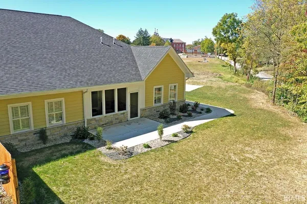 $324,900 | 324 Blue River Drive, Knightstown, IN 46148