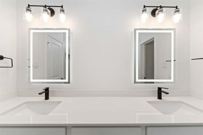 4710 Mallow Street, Unit B Houston, TX 77033 - Photo 19 of 24