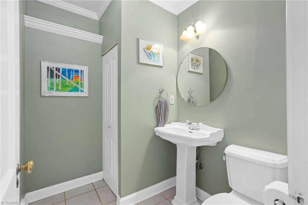 1780 Robinhood Road Winston-Salem, NC 27104 - Photo 18 of 25 Gallery Image 18