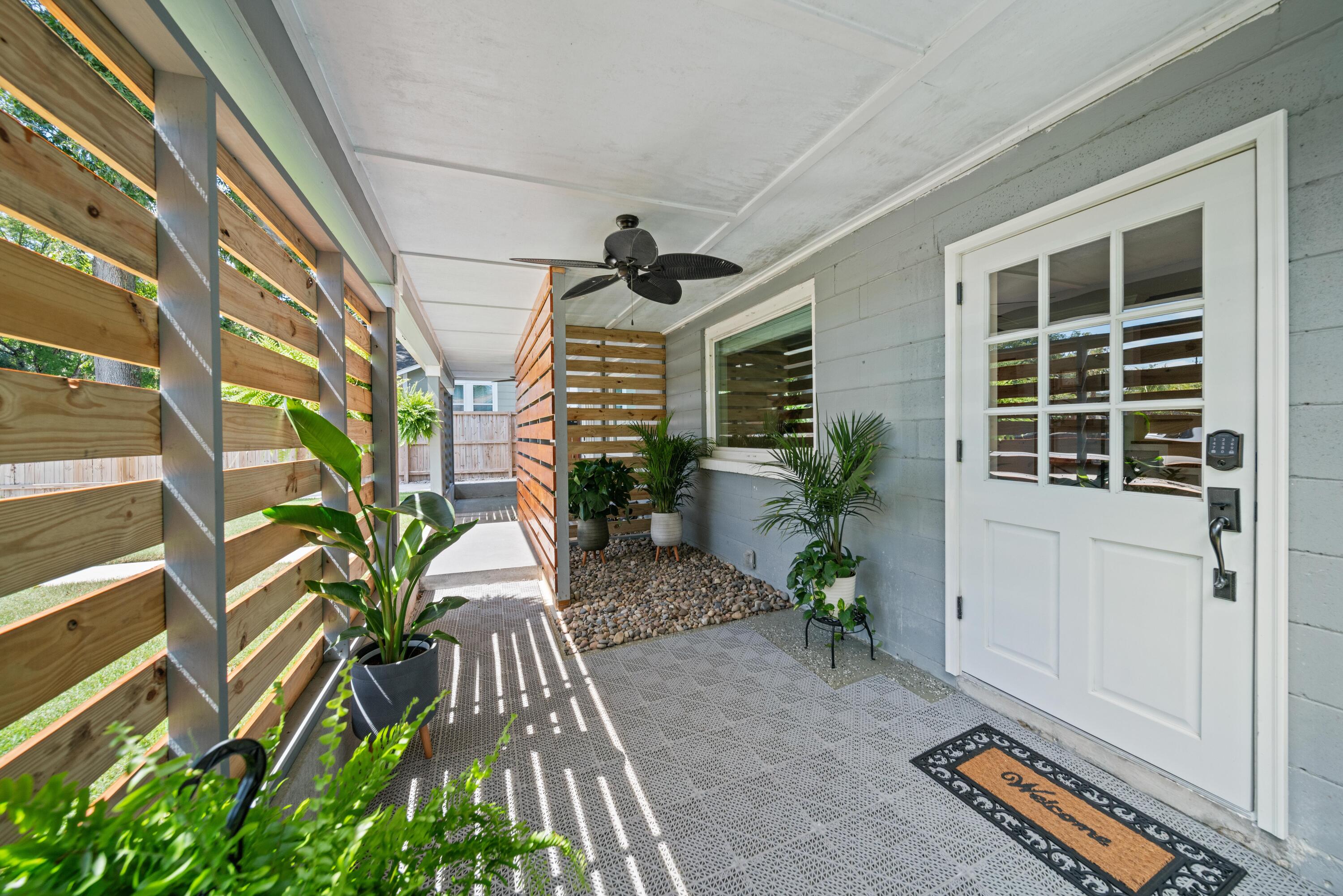 109 Magnolia Road, Unit A&B Charleston, SC 29407 - Photo 19 of 21 109Magnolia_NickCannPhoto-20