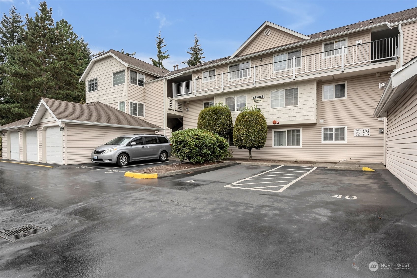 12403 4th Avenue West, Unit 1102 Everett, WA 98204 - Photo 16 of 16