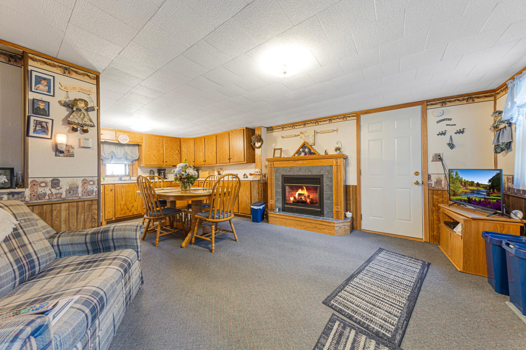 533 9th Street Northwest Faribault, MN 55021 - Photo 14 of 25