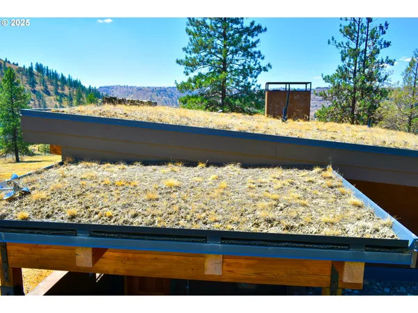 $950,000 | 47345 Ritter Road, Long Creek, OR 97856