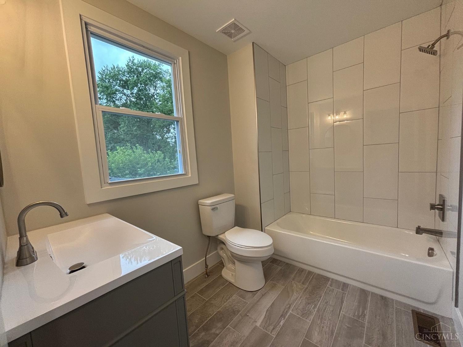 3462 Brotherton Road Cincinnati, OH 45209 - Photo 22 of 30 Gallery Image 22
