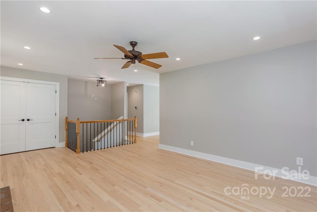 3101 Walnut Hollow Road Brevard, NC 28712 - Photo 11 of 28 Gallery Image 11