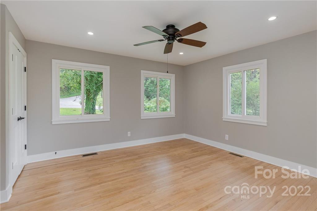 3101 Walnut Hollow Road Brevard, NC 28712 - Photo 16 of 28 Gallery Image 16