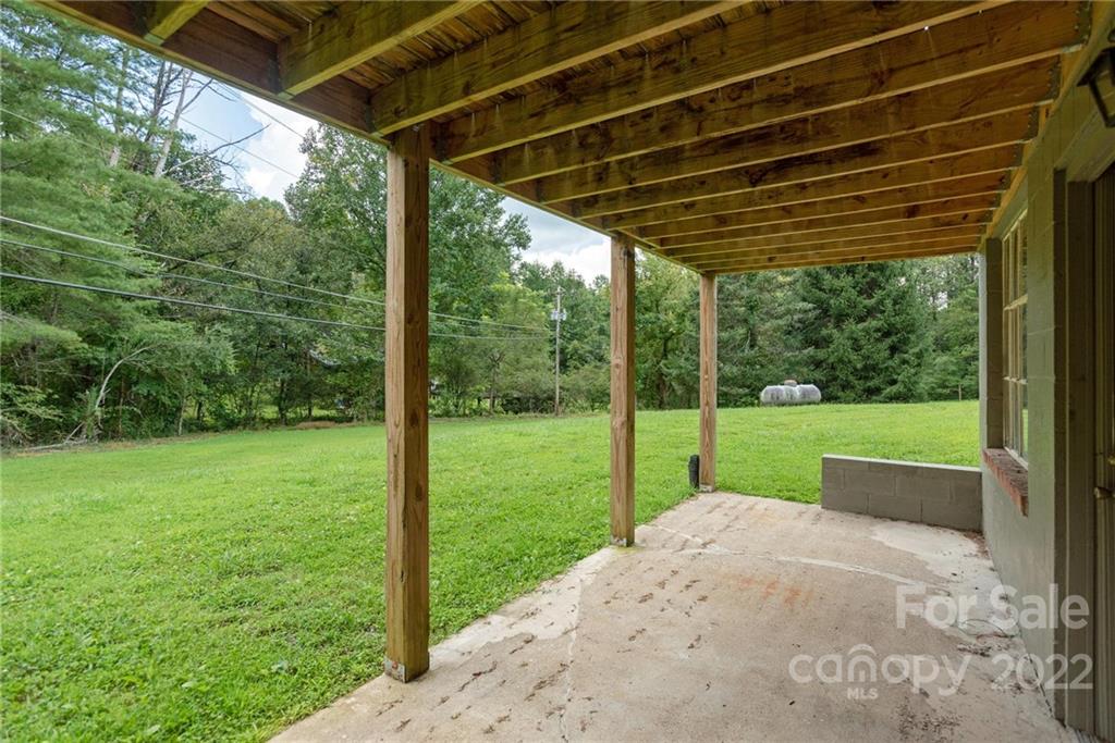 3101 Walnut Hollow Road Brevard, NC 28712 - Photo 24 of 28 Gallery Image 24
