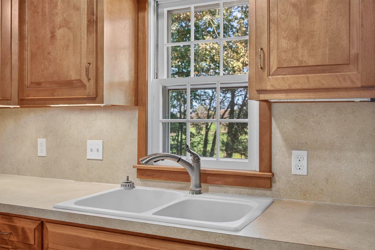7499 Ottobine Road Dayton, VA 22821 - Photo 5 of 51 Gallery Image 5