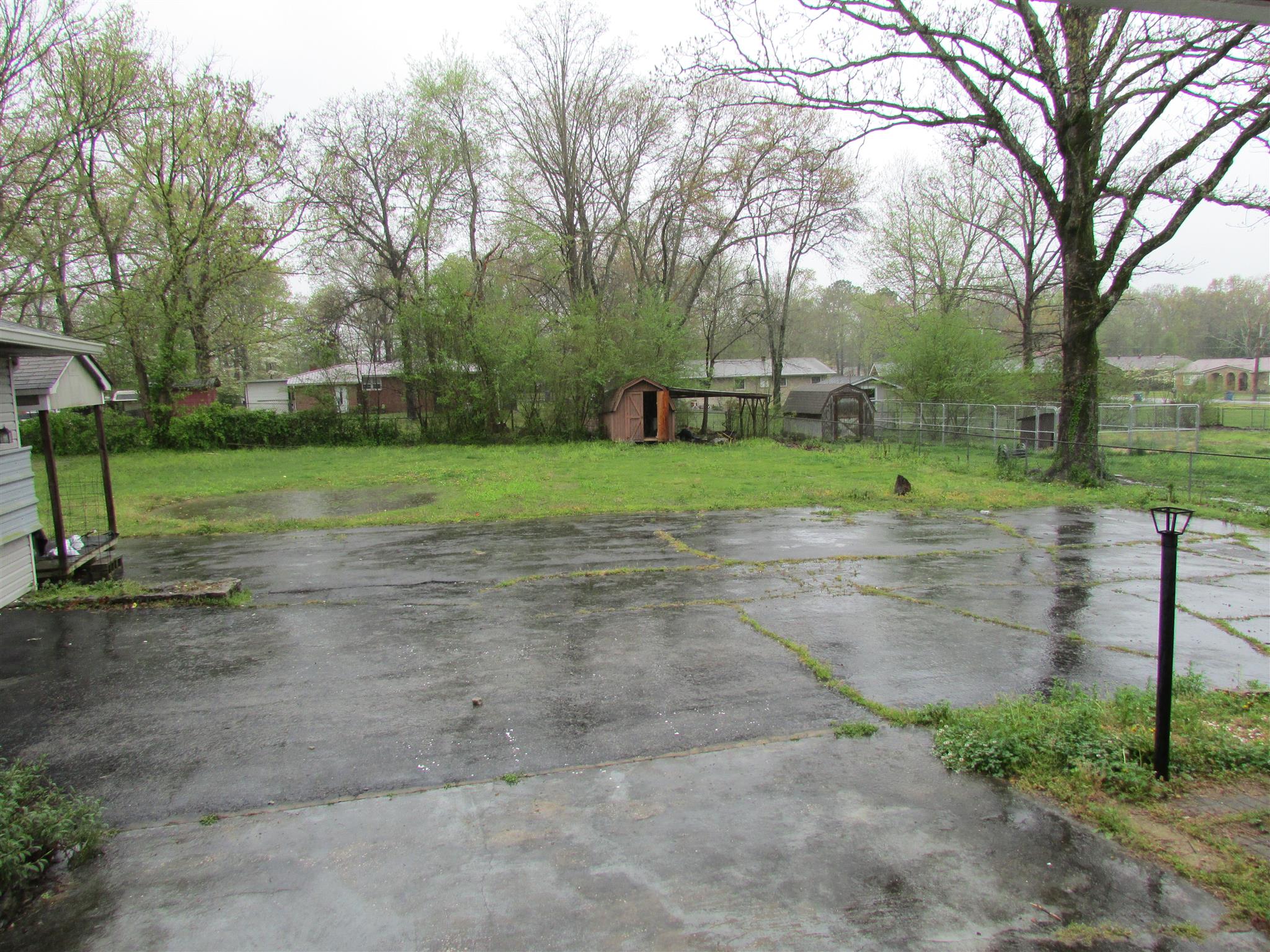 1704 3rd Avenue Manchester, TN 37355 - Photo 18 of 19 a view of a park