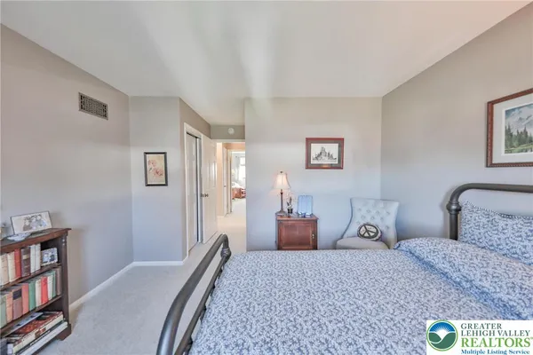 $319,900 | 2885 Greenleaf Court, Bethlehem, PA 18017