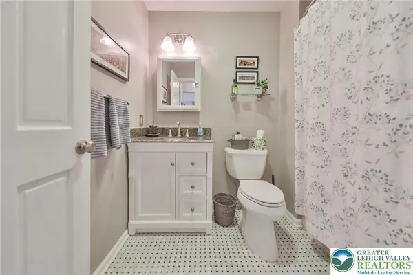 $319,900 | 2885 Greenleaf Court, Bethlehem, PA 18017